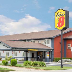 Super 8 By Wyndham Уиллоус Exterior photo