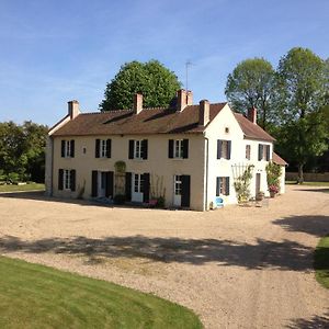 Chambres D'Hotes Grand Bouy Berry-Bouy Exterior photo