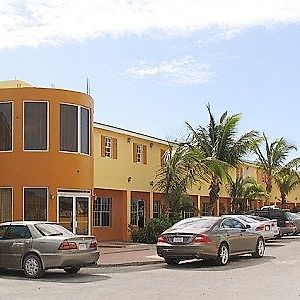 Turks And Caicos Airport Hotel Провиденсиалес Exterior photo