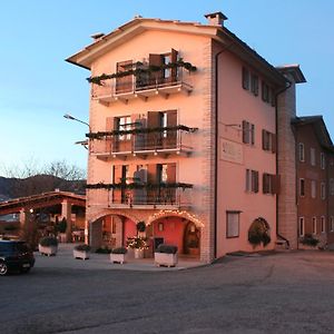 Hotel Piccola Mantova Боско-Кьезануова Exterior photo