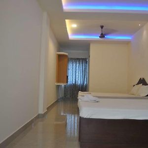 Mcm Resort &Dormetry Haripad Exterior photo