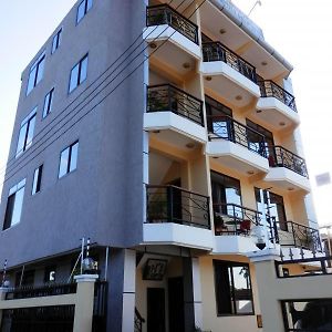 Riverview Hotels Apartment Дар-эс-Саламе Exterior photo