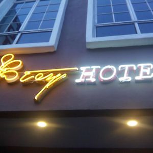 Tey Hotel Пасир-Гуданг Exterior photo