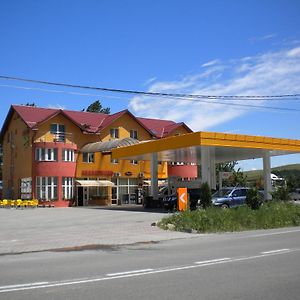 Motel Dalia Джилэу Exterior photo