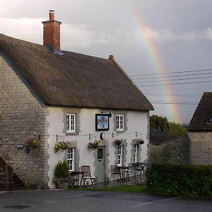 The Kingsdon Inn Exterior photo