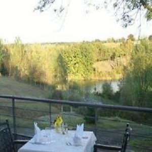 L'Hostellerie Des Lacs Monclar-de-Quercy Exterior photo