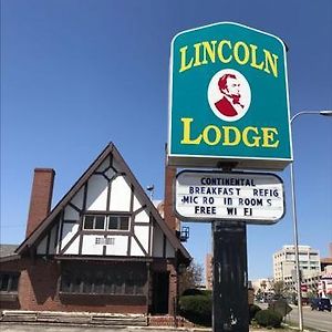 The Lincoln Lodge Urbana Шампейн Exterior photo