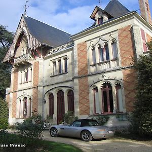 Bed and Breakfast Chateau Valcreuse Ла-Рош-Позе Exterior photo