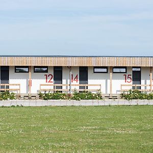 Отель L'Aerodrome De La Baie De Somme Buigny-Saint-Maclou Exterior photo