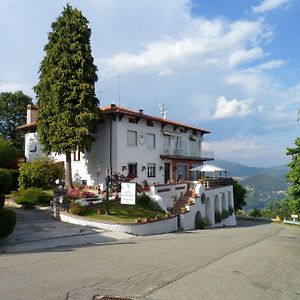 Hotel Panoramico Lago D'Orta (Adults Only) Мадонна-дель-Сассо Exterior photo