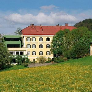 Hotel Gasthof Esterhammer Бух-Йенбах Exterior photo