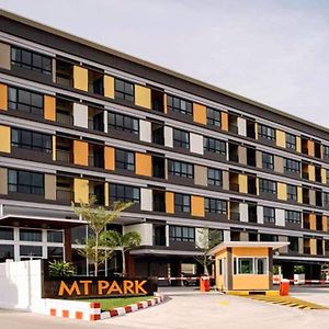 Mt Park Residence Чонбури Exterior photo