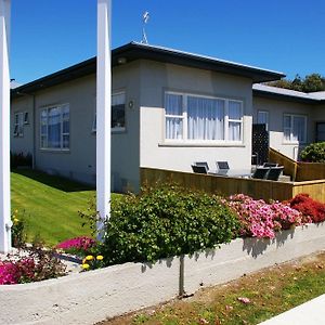 Totara Lodge Motel Левин Exterior photo
