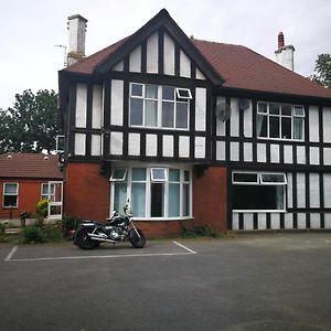 Abbey Lodge Селби Exterior photo