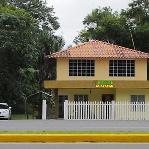 Hostel Guayacan Пуэрто-Армуэльес Exterior photo