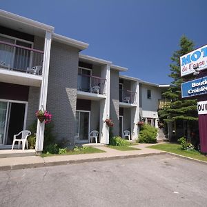 Motel De L'Anse A L'Eau Тадуссак Exterior photo