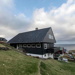 Bed and Breakfast Faroeguide Торсхавн Exterior photo