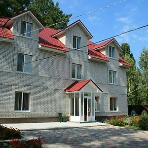 Отель Тропикана Светловодск Exterior photo