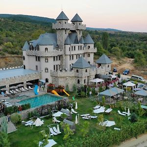 Bed and Breakfast Royal Valentina Castle Огняново Exterior photo