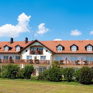 Glasl'S Landhotel Цорнединг Exterior photo