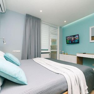 Happy Apartment, Warmth, Comfort, Turquoise Киев Exterior photo