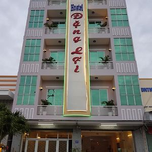 Hostel Dang Loi ホステルダンロイ Чау-Док Exterior photo