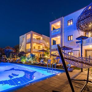 Villa Gereoudis Apartments With Sea View & Pool Колимварион Exterior photo