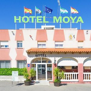 Hotel Moya Монестерио Exterior photo