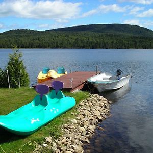 Отель Le Bois Rond Relax Saint-Tite-des-Caps Exterior photo