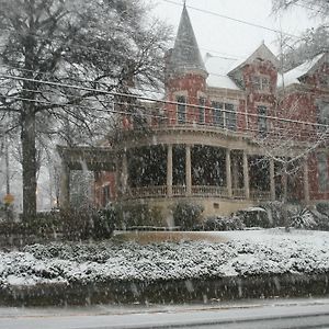 Bed and Breakfast Burke Mansion Мейкон Exterior photo