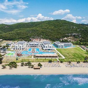 Korumar Ephesus Beach & Spa Resort Кушадасы Exterior photo