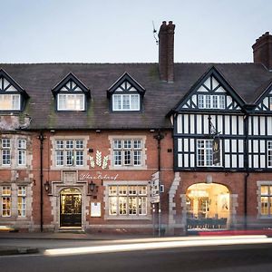 The Wheatsheaf Hotel, Сандбач Exterior photo