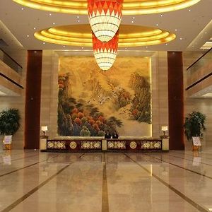 Moksan Qinyuan Conference Resort Hotel Чэнду Interior photo