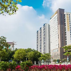 Jianghai Country Garden Phoenix Hotel Цзянмынь Exterior photo