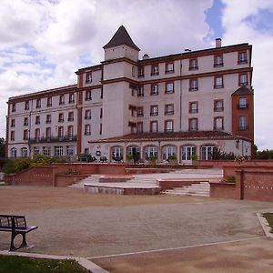 Hotel Le Moulin De Муасак Exterior photo