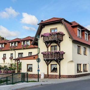 Отель Pension Zur Gruenen Eiche Kaulsdorf Exterior photo