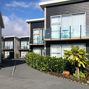 Carters By The Sea Motel Carters Beach Exterior photo