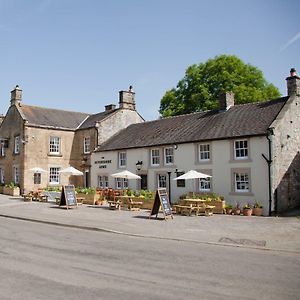 Отель Devonshire Arms Хартингтон Exterior photo