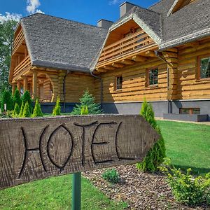 Hotel Przy Dworze Лесьна-Подляска Exterior photo