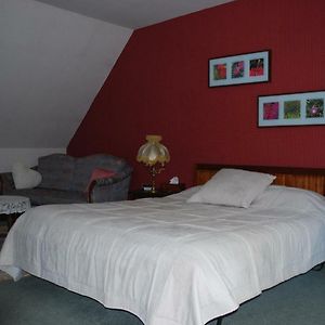 Bed and Breakfast La Rachere Vayres-sur-Essonne Exterior photo