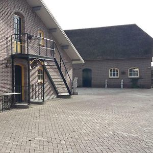 Отель Herberg De Brand Udenhout Exterior photo