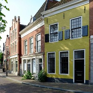 Вилла Huisje Aan De Gracht Франкер Exterior photo