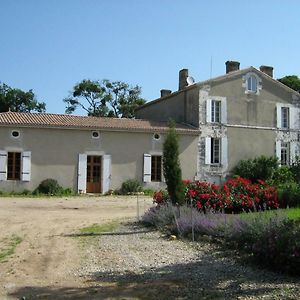 Bed and Breakfast Domaine Les Galards La Garde  Exterior photo