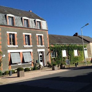 Bed and Breakfast Quatre Saisons Pionsat Exterior photo