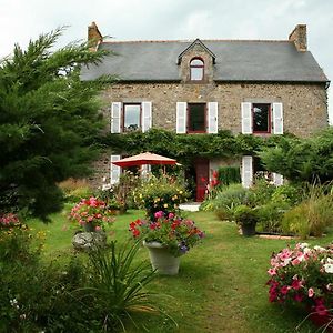 Chambres D'Hotes De La Barrerie Dinge Exterior photo