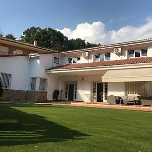 Вилла El Llano - El Hornillo, Tu Pueblo En La Sierra De Gredos. Exterior photo