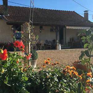 La Petite Maison Toulon-sur-Arroux Exterior photo