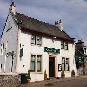 Highlander Inn Крейгеллачи Exterior photo