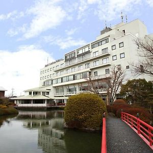 Hotel Garden Palace Кумагая Exterior photo
