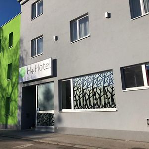 H+ Hotel Ried Рид  Exterior photo